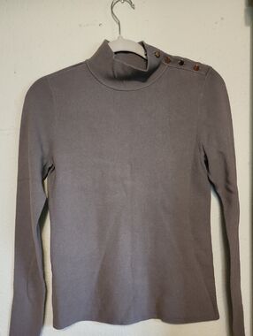 Ann Taylor Ribbed Mock Neck Top in Light Gray